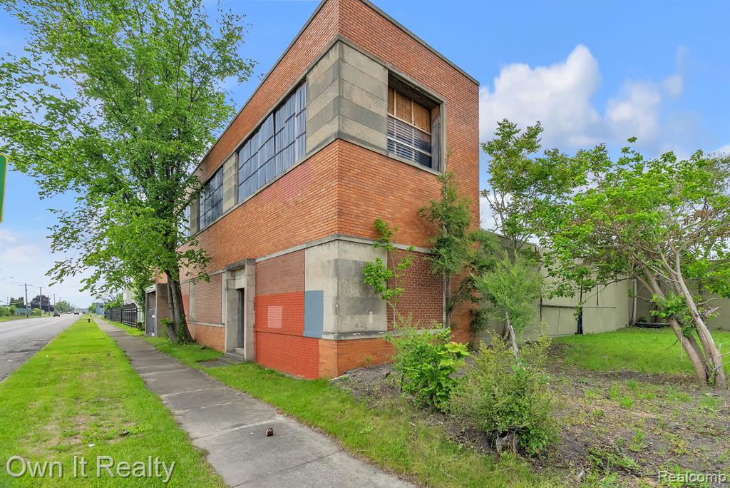 8616 Grinnell Street, Grosse Pointe, MI, 48213