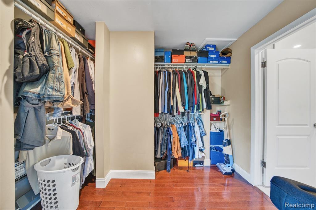 25279 Greenbrooke Drive, Southfield, MI 48033 — Photo 11