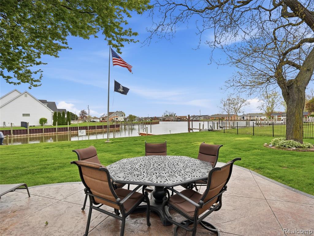 32160 S River Road, Harrison Township, MI — Photo 47