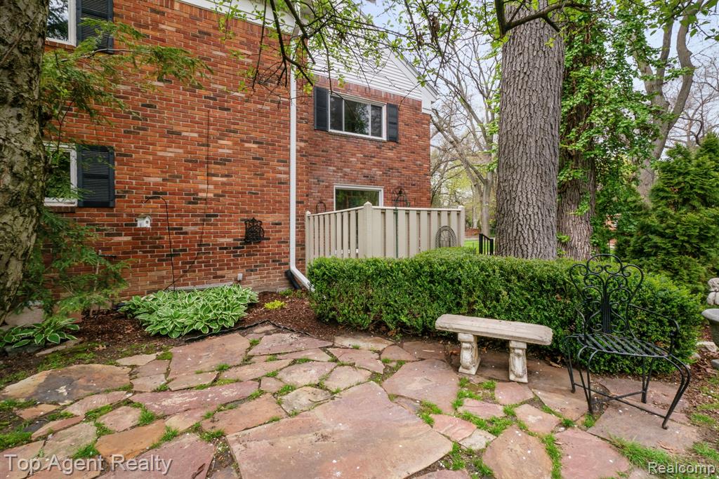1200 Trailwood Path, Bloomfield Hills, MI 48301 — Photo 39