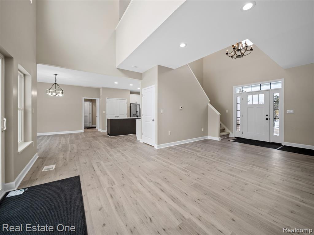 8527 Mystic Pines Court, Pinckney, MI 48169 — Photo 6