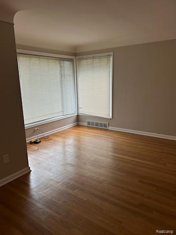 20202 Hunt Club Drive, Harper Woods, MI 48225 — Photo 2
