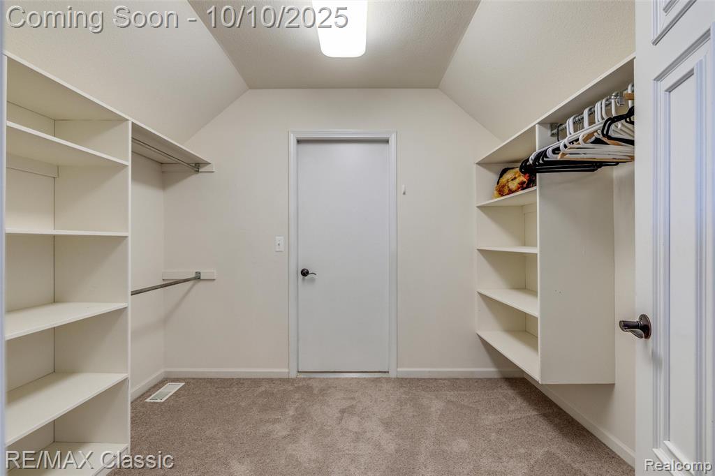 7040 Royal Villa Court, Canton, MI 48187 — Photo 77
