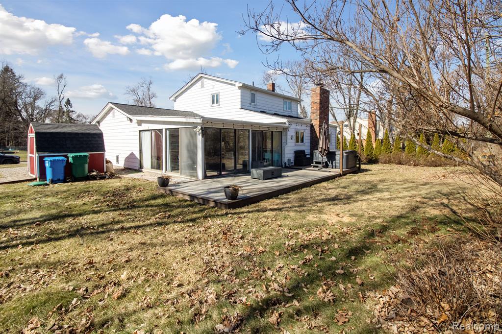 8612 PALOMINO Drive, Commerce Twp, MI 48382 — Photo 28