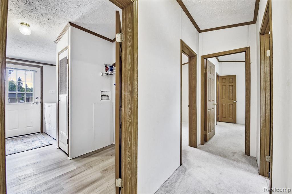 917 E HOADLEY Street, MI 49802 — Photo 18