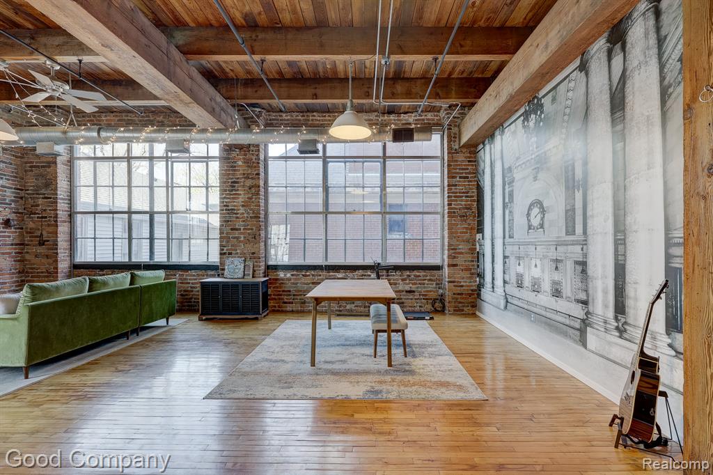 1535 6th Street - Photo 2