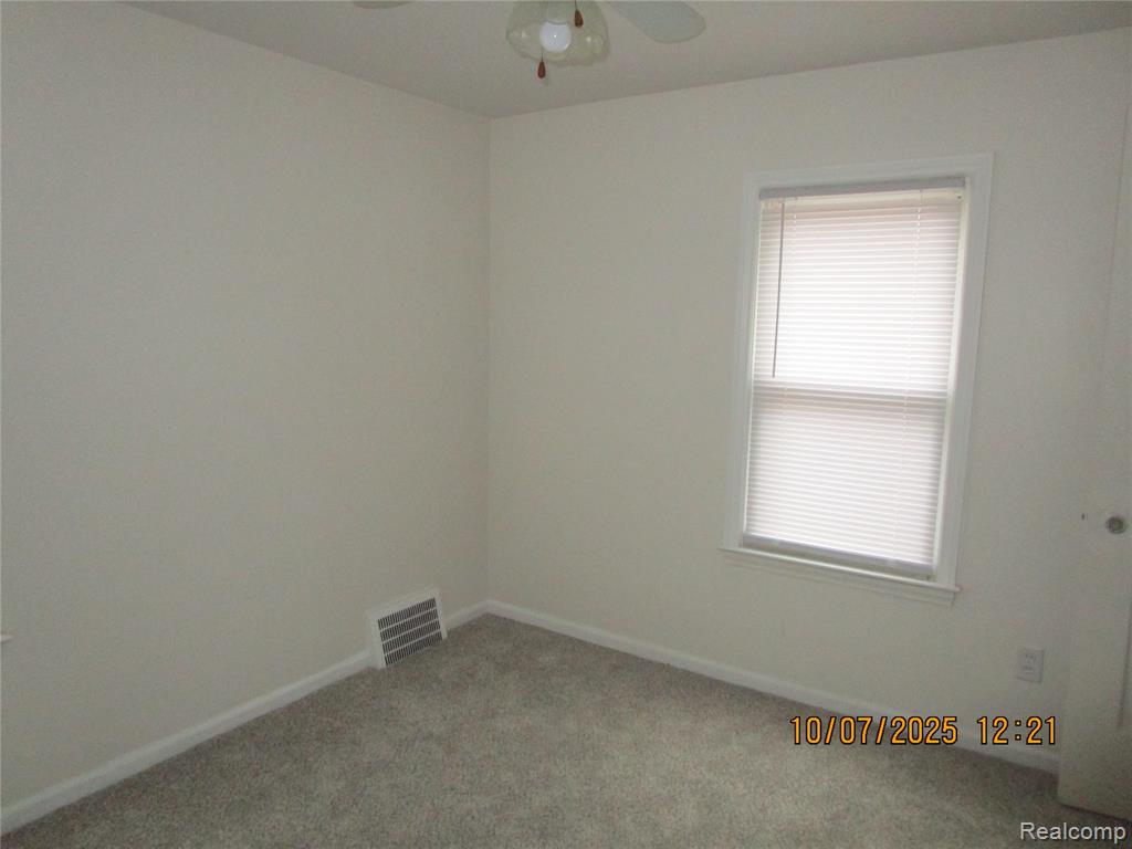 9236 Penrod Street, Detroit, MI 48228 — Photo 12