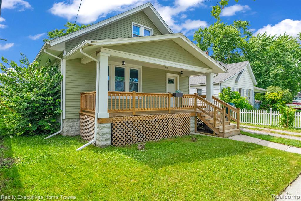 509 13th Street, Port Huron, MI 48060 — Photo 2