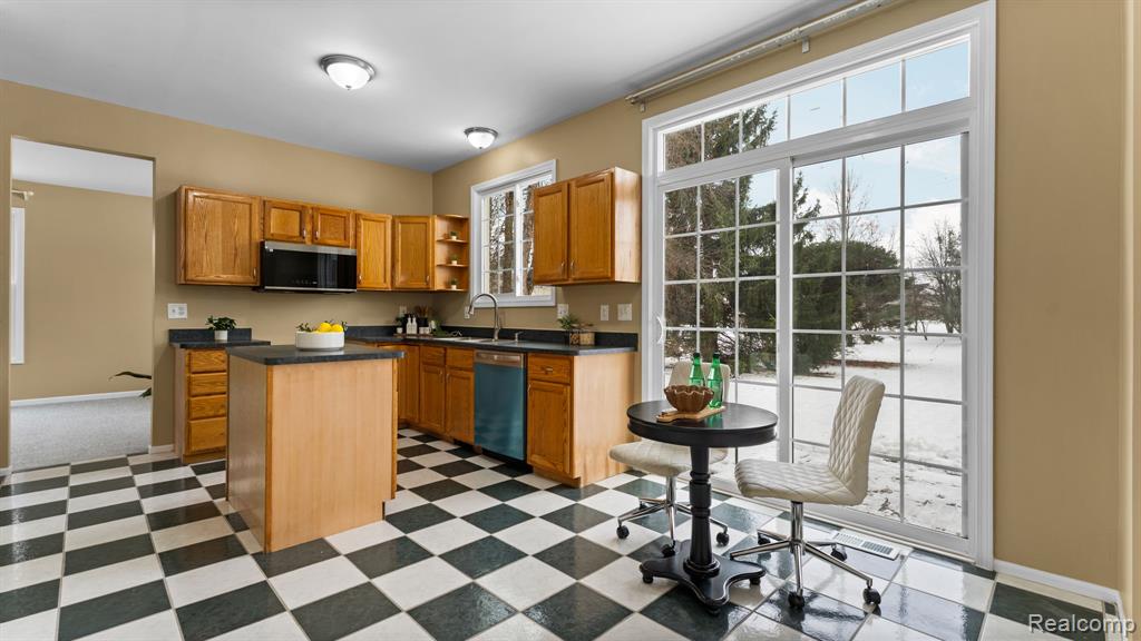 4160 Silverleaf Drive, Pittsfield, MI 48197 — Photo 10