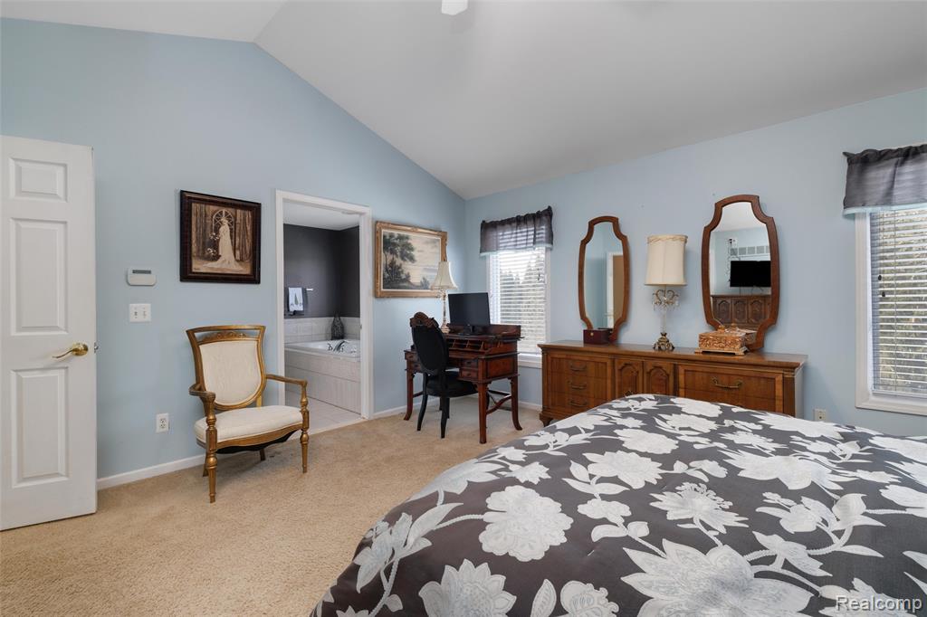 55453 Macintosh Court, Shelby Twp, MI 48316 — Photo 15
