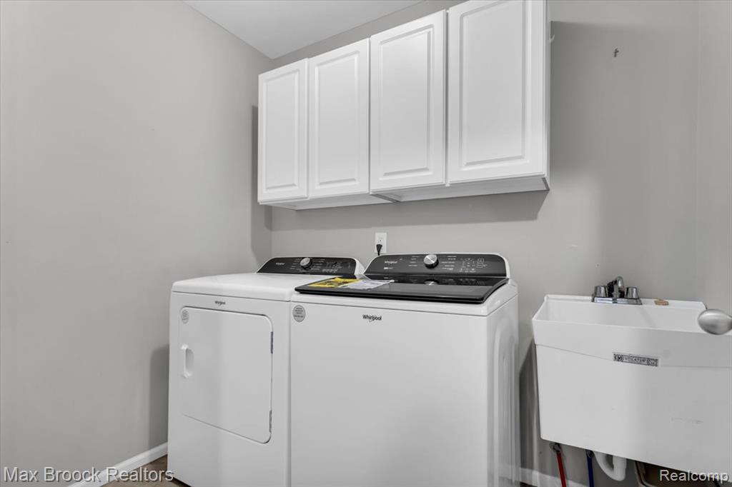 54265 Birchwood Drive, South Lyon, MI 48178 — Photo 17