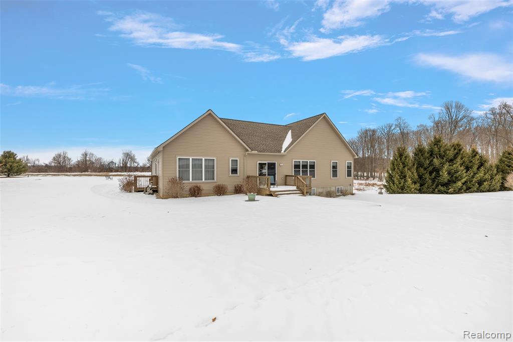 6140 BROOKHAVEN Drive, Imlay City, MI 48444 — Photo 36