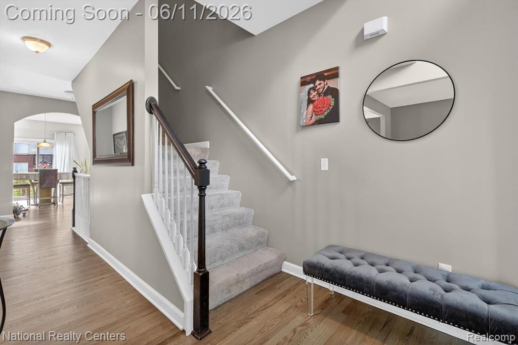 27412 Victoria Road, Novi, MI — Photo 4