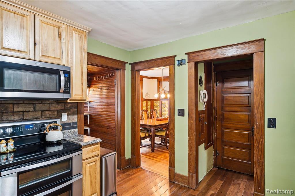220 S CLINTON Street, Stockbridge, MI 49285 — Photo 22
