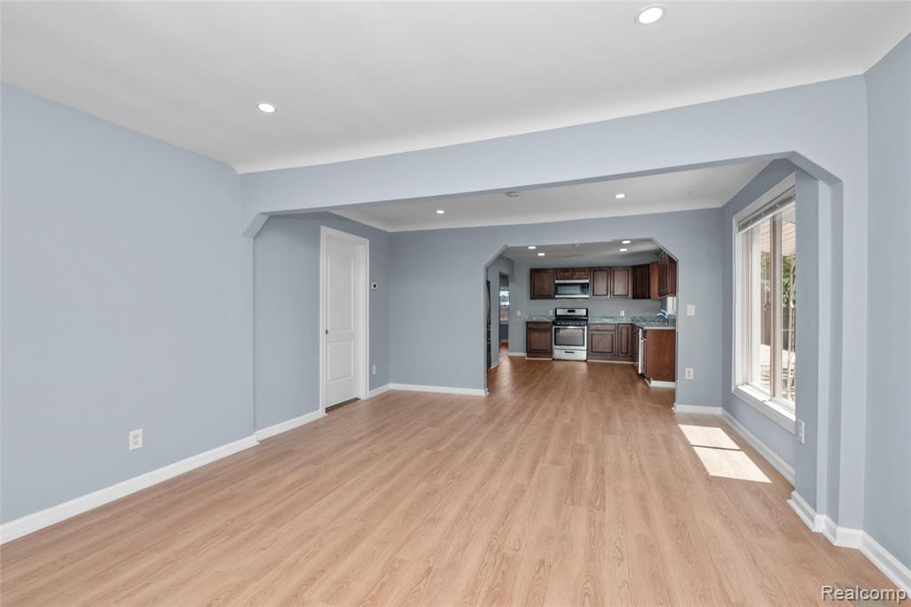 178 Lamay Avenue, Ypsilanti, MI 48198 — Photo 16