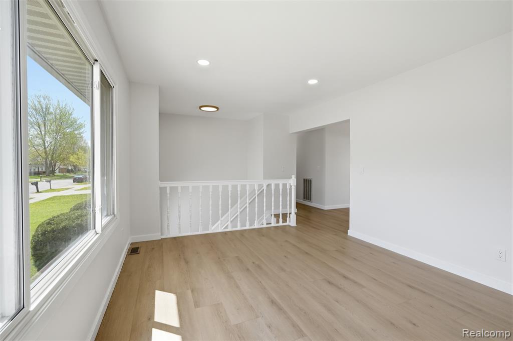 70415 Canterbury Drive, Richmond, MI 48062 — Photo 5