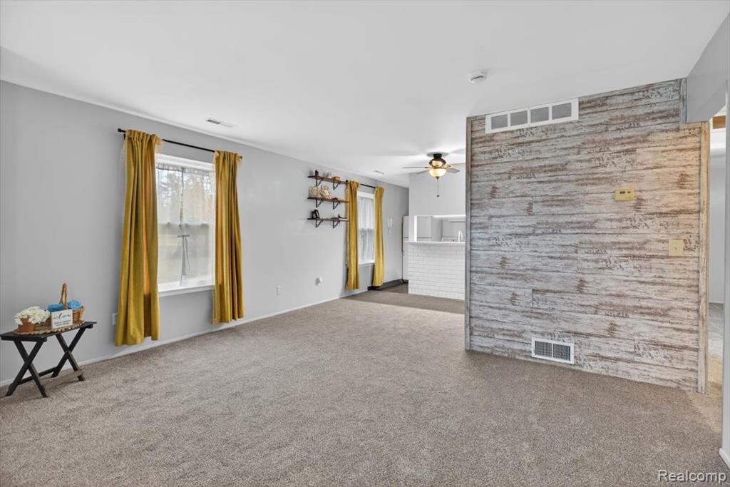 3121 Sunnyside Court, Lake Orion, MI — Photo 10