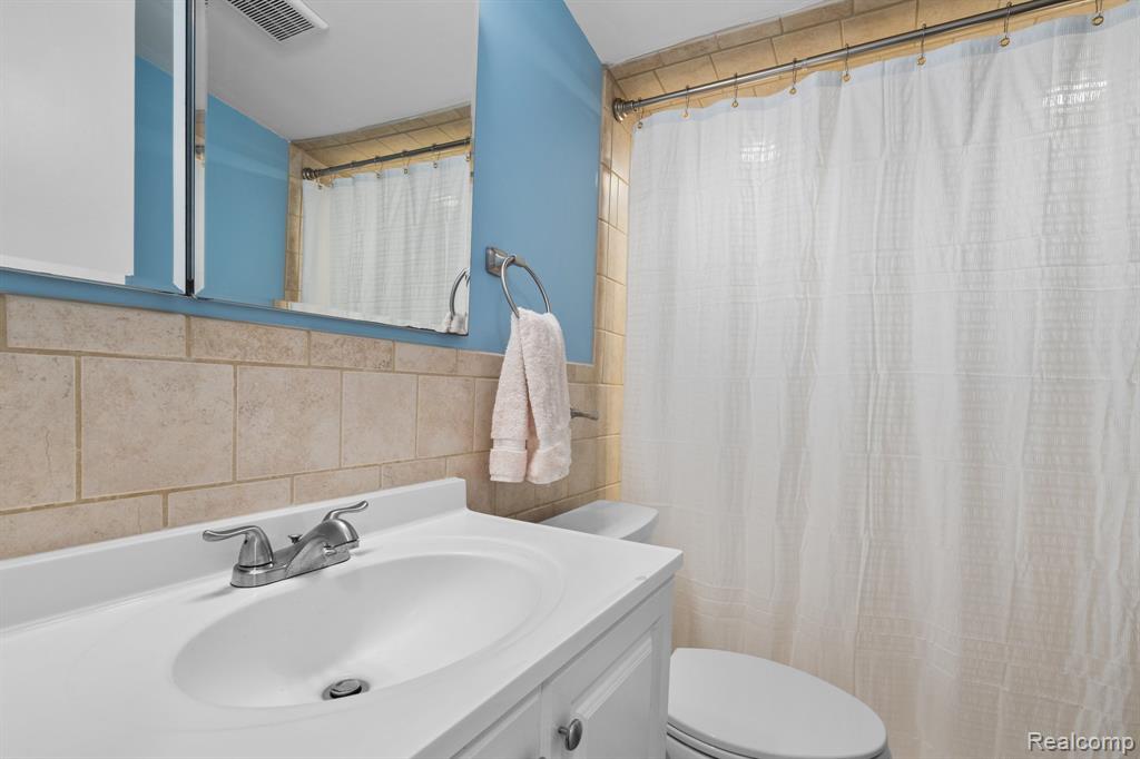 9110 Jay Street, Whitmore Lake, MI 48189 — Photo 14