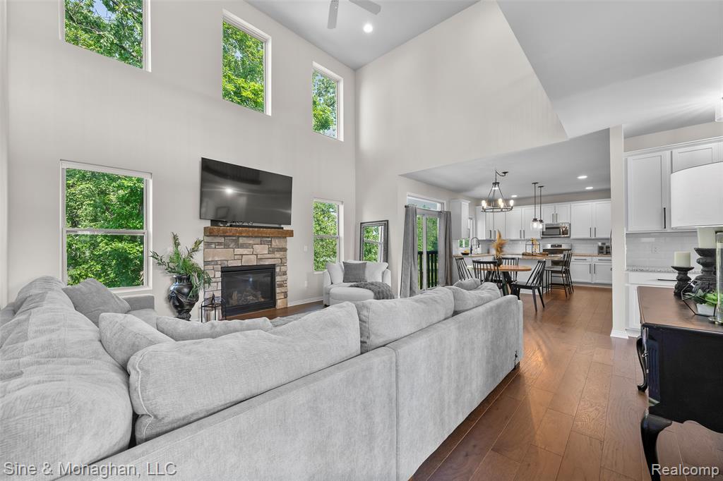 5401 Aberdeen Court, Clarkston, MI 48348 — Photo 8