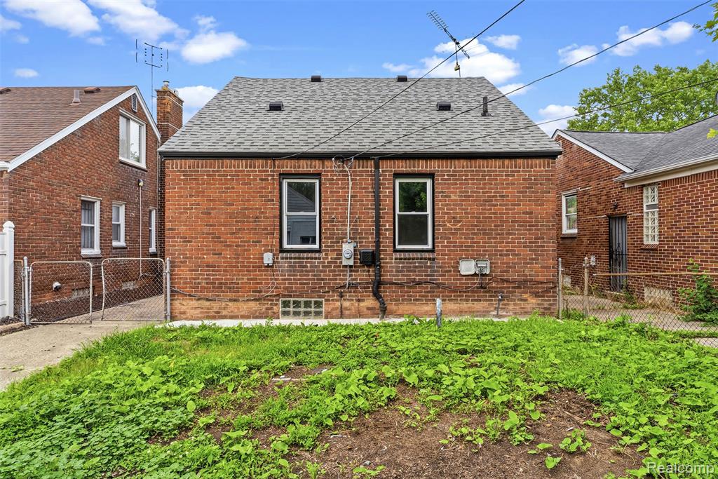 10681 Stratman Street, Detroit, MI 48224 — Photo 32