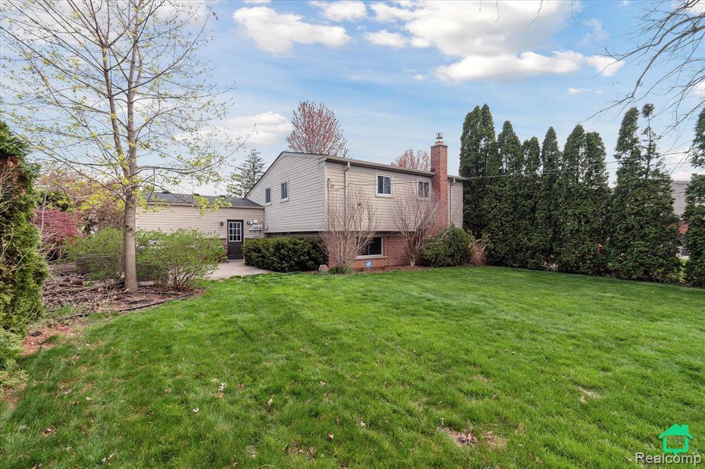 40807 Ivywood Lane, Plymouth, MI 48170 — Photo 41
