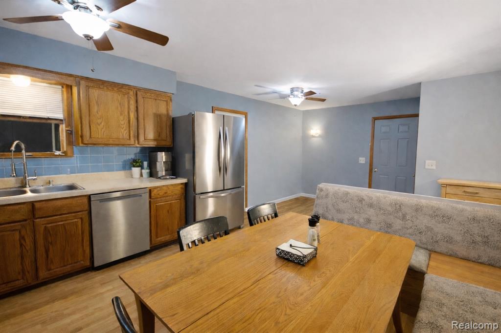 7791 Lavon Drive, Clarkston, MI 48348 — Photo 17