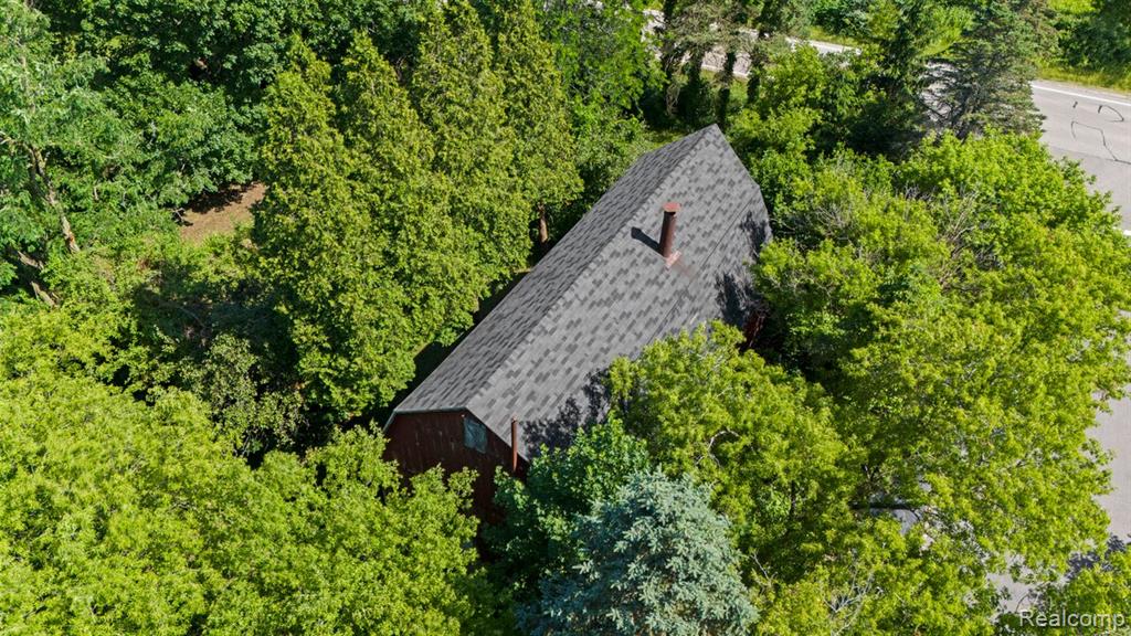 5390 Oak Hill Road, Clarkston, MI 48348 — Photo 45