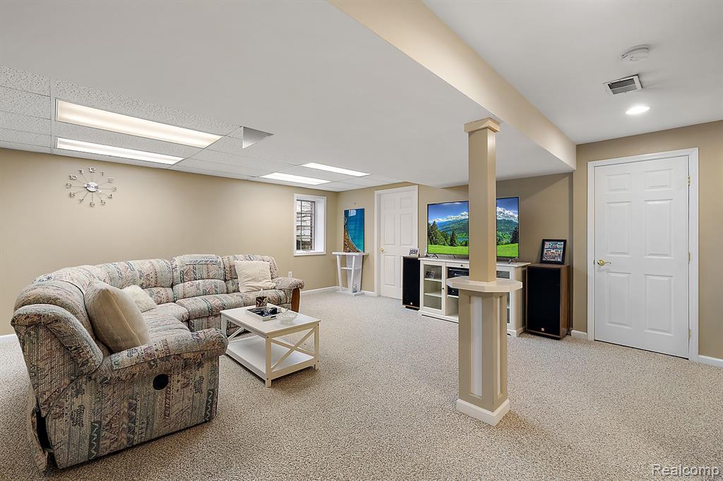 721 Enchantment Drive, Rochester Hills, MI 48307 — Photo 52