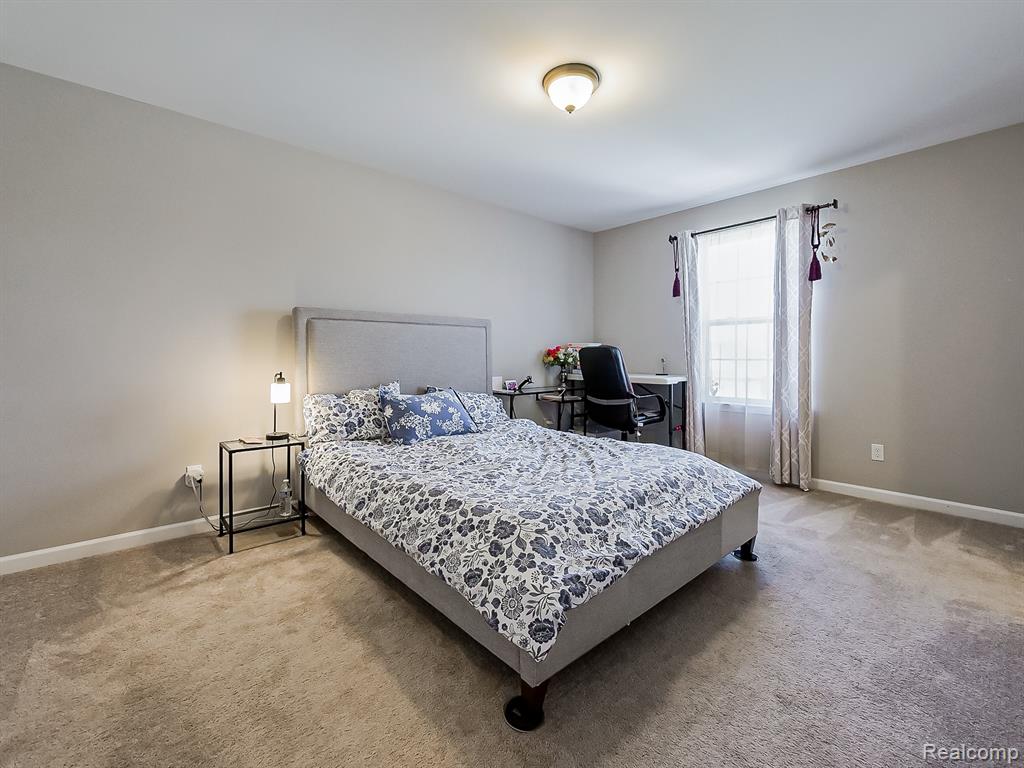 903 Leafdale Drive, Rochester Hills, MI 48307 — Photo 34