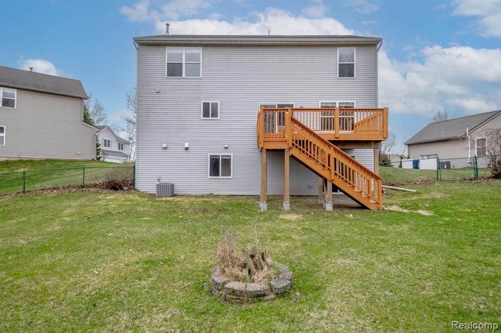 618 RUSTIC Trail, Linden, MI 48451 — Photo 23