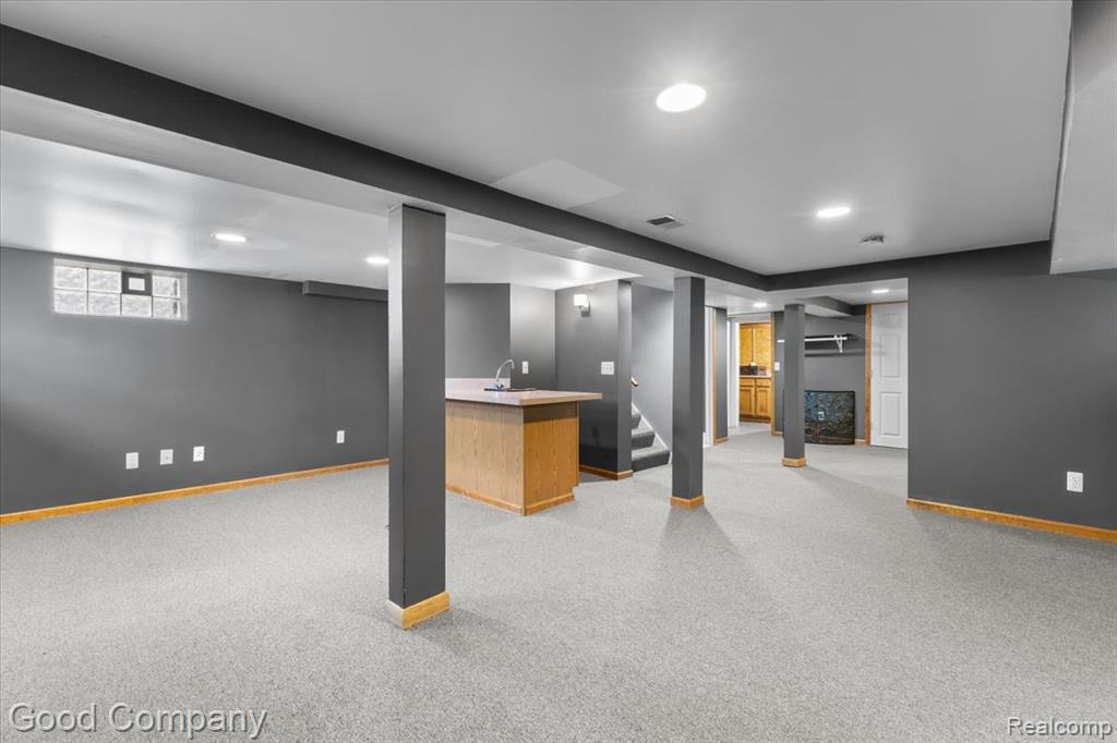 5535 Harvard Road, Detroit, MI 48224 — Photo 15