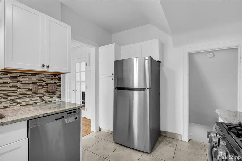 756 Delaware Street, 27, Detroit, MI 48202 — Photo 15