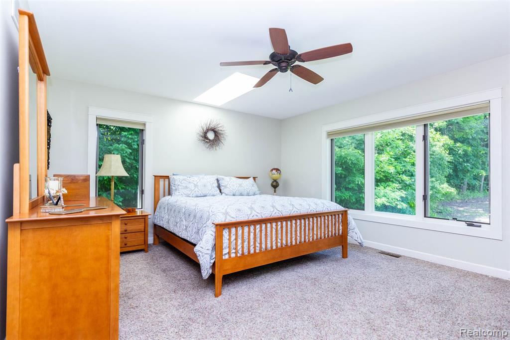 9887 Hadley Road, Clawson, MI 48348 — Photo 17