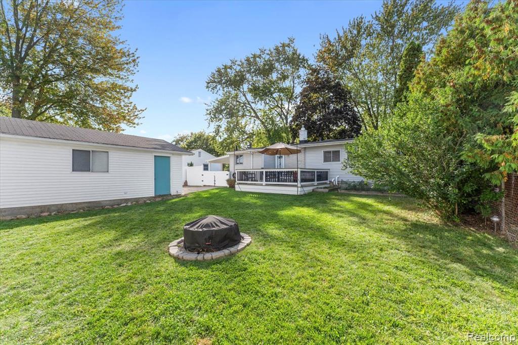 500 Provincetown Lane, Plymouth, MI 48170 — Photo 24