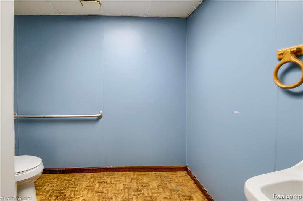 520 Imlay City Road, Lapeer, MI 48446 — Photo 11