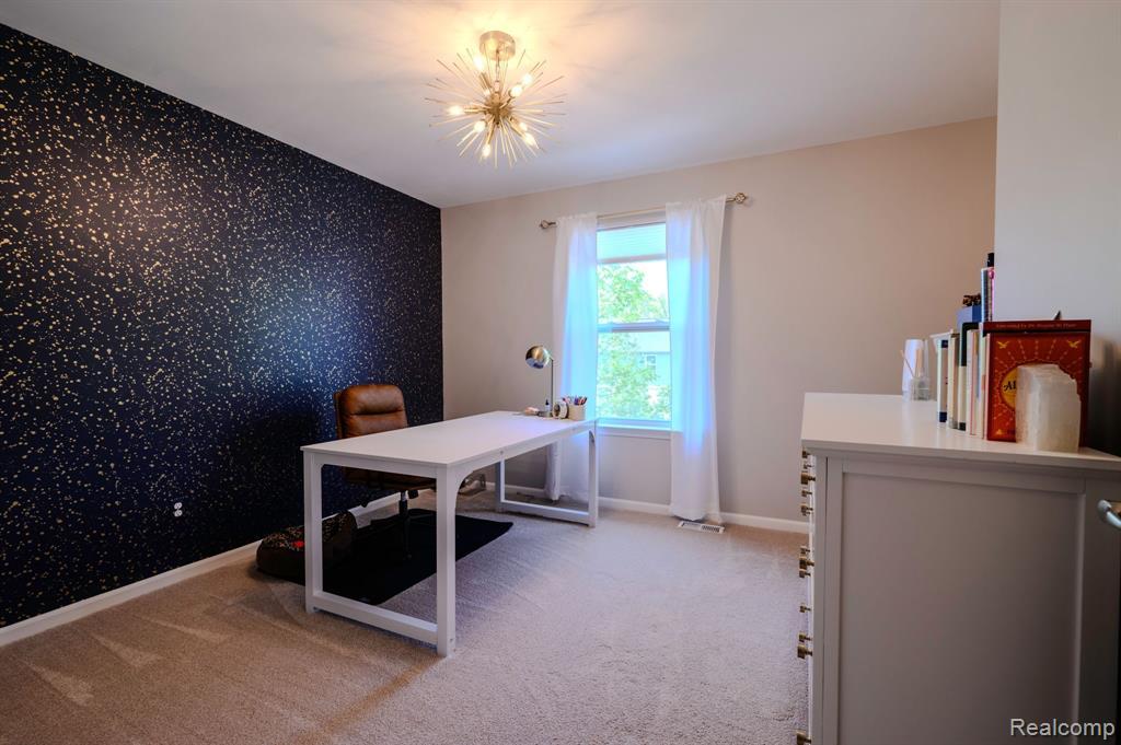 551 HUDSON Circle, South Lyon, MI 48178 — Photo 20
