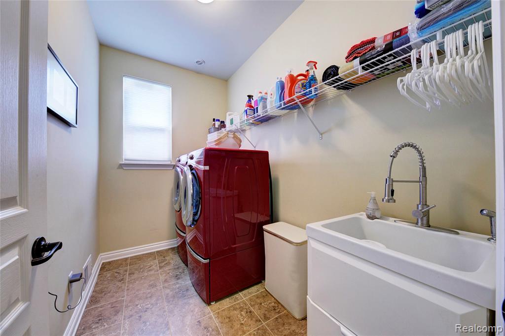 50411 Lansdowne Road, Canton, MI 48188 — Photo 31