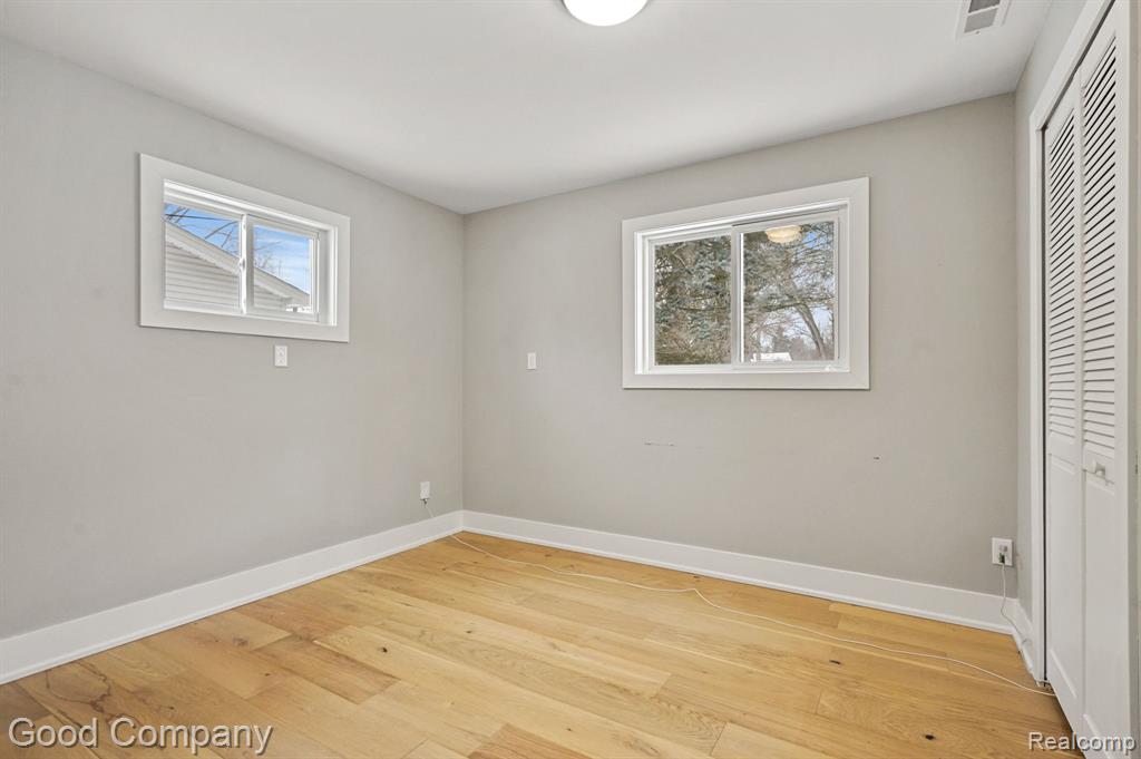 47155 VANKER Avenue, Shelby Twp, MI 48317 — Photo 14