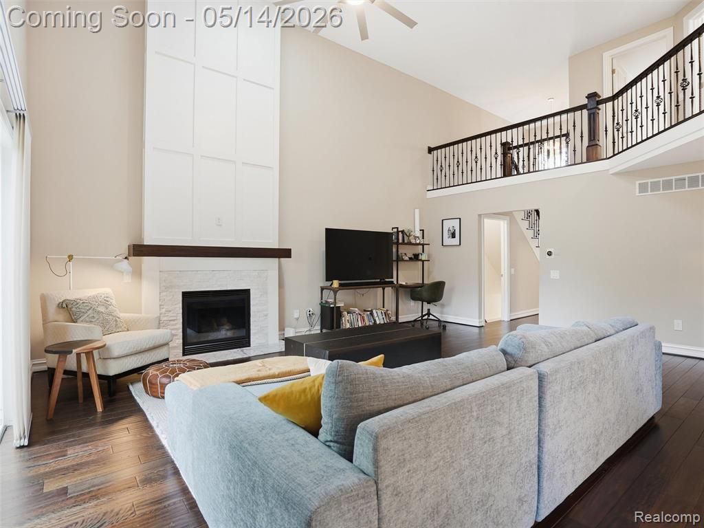 2092 Langham Drive, West Bloomfield, MI 48323 — Photo 10