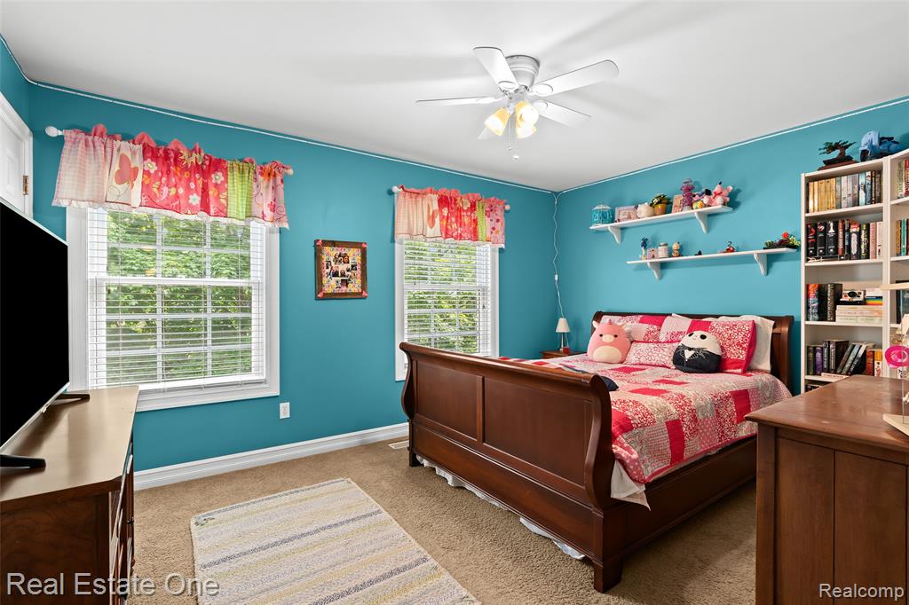 477 E Commerce Street, Milford, MI 48381 — Photo 25