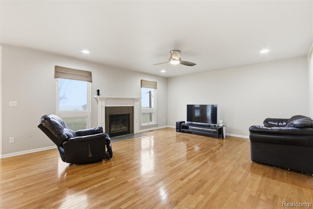 7767 W Branch Court, Ypsilanti, MI 48197 — Photo 15