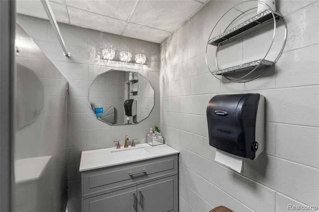 6202 Dupont Street, Flint, MI 48505 — Photo 42