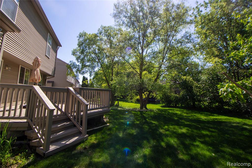 227 Biltmore Drive, Troy, MI 48084 — Photo 19