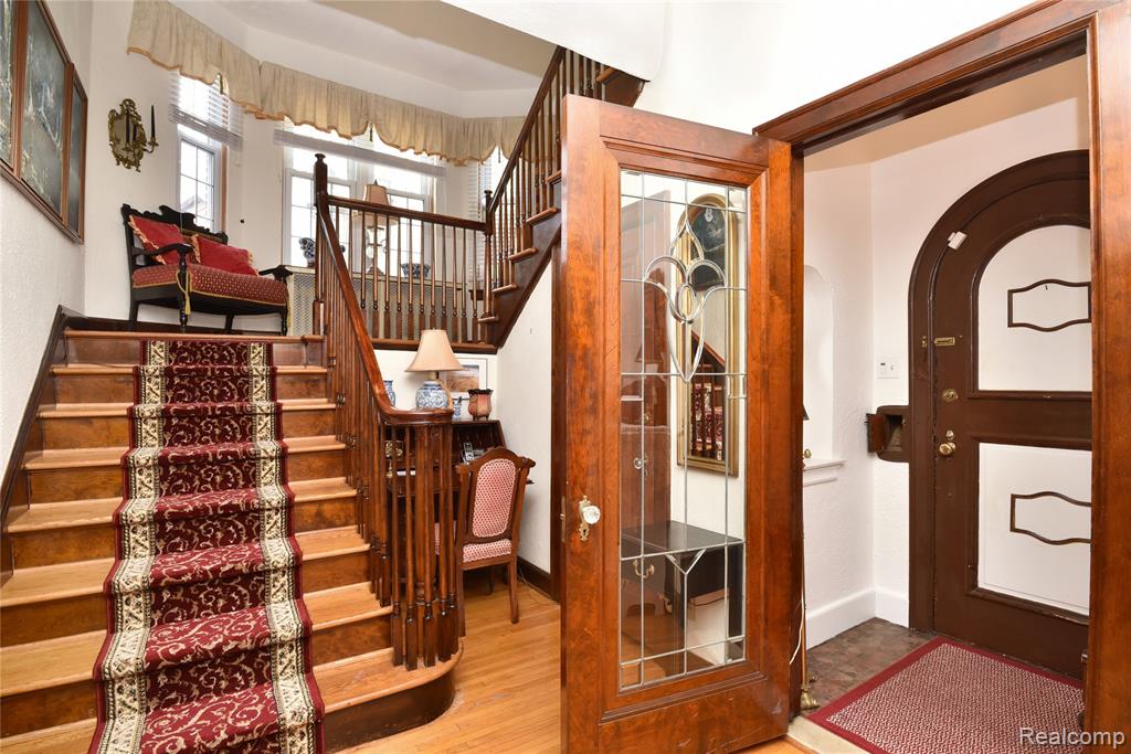 14127 Woodmont Avenue, Detroit, MI 48227 — Photo 5