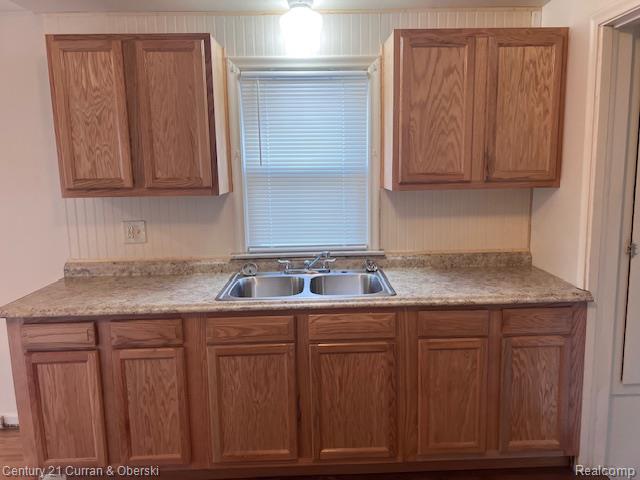 7548 Rockdale, Redford, MI 48239 — Photo 8