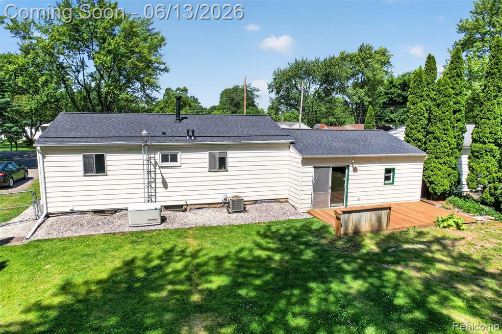 4141 Bristolwood Drive, Flint, MI 48507 — Photo 8