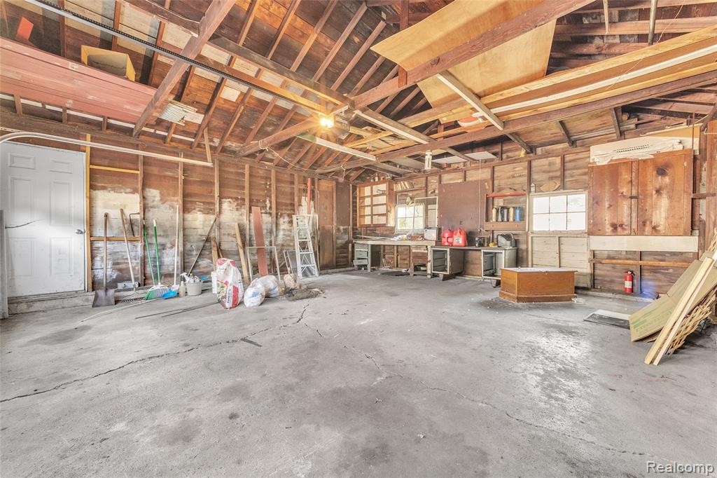 652 Bentley Drive, Monroe, MI 48162 — Photo 47