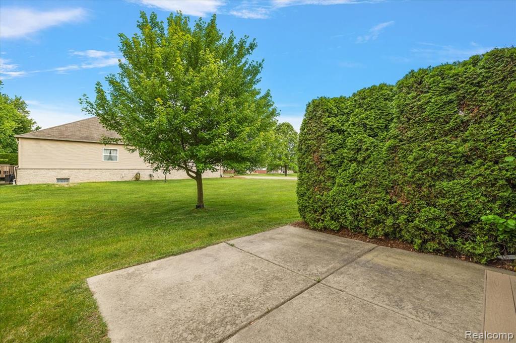 49676 Broadacre Drive, 63, Macomb, MI 48042 — Photo 37