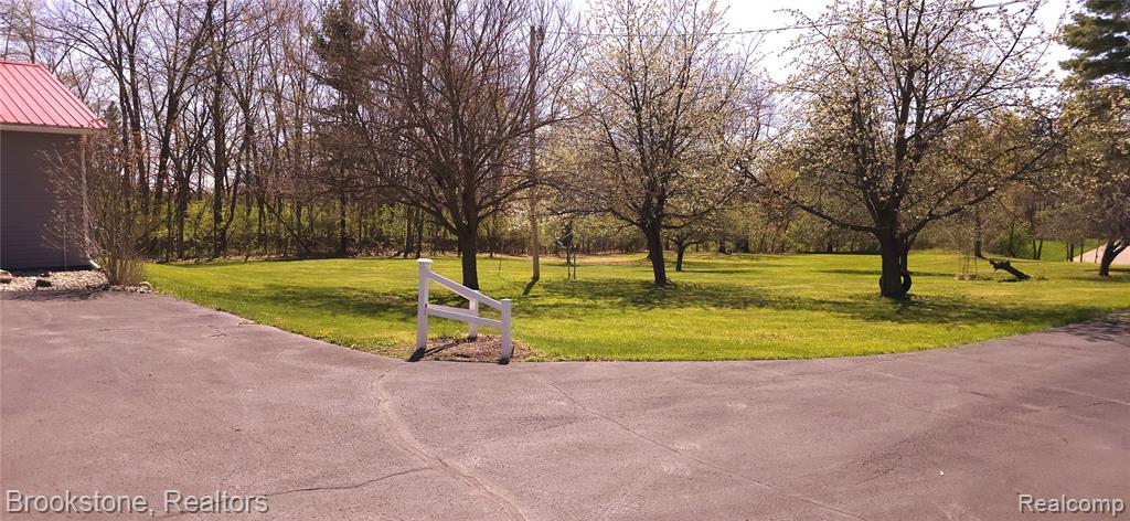 7090 LINDEN Road, Fenton, MI 48430 — Photo 27