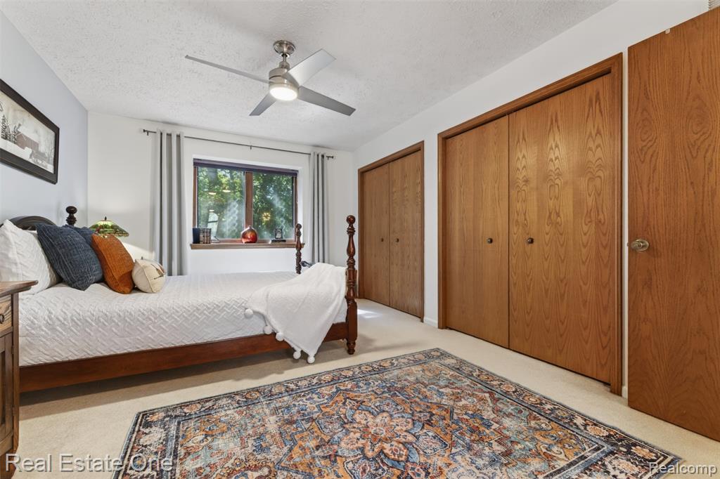 6586 Scenic Pines Court, 43, Clarkston, MI — Photo 32